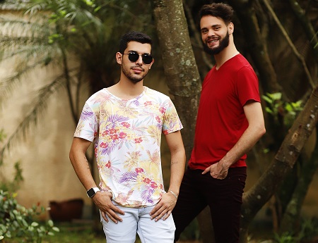 Vícktor & Rodolfo: dupla sertaneja grava seu primeiro DVD na Som Star em São Paulo
